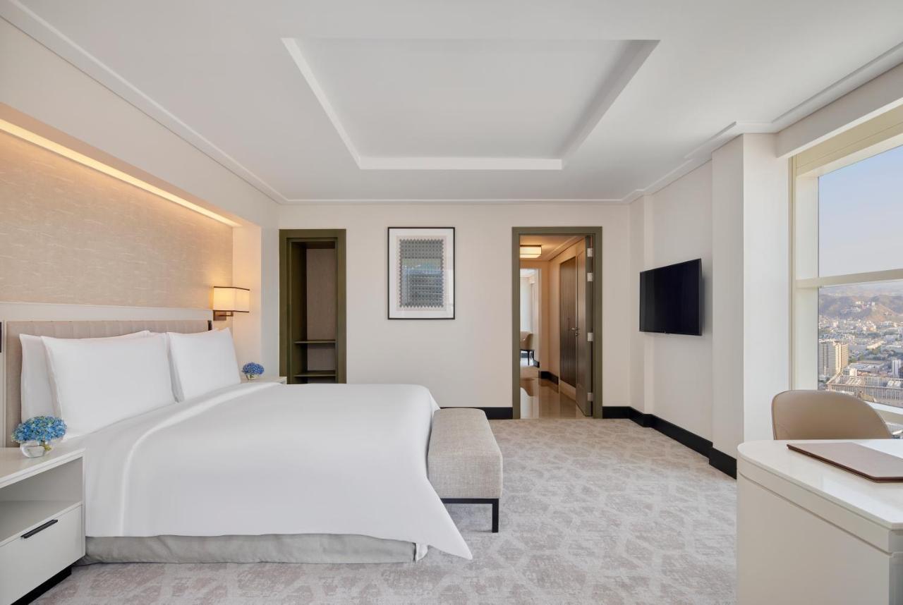 Aparthotel Address Jabal Omar Makkah Mekka Zewnętrze zdjęcie A bedroom at the hotel